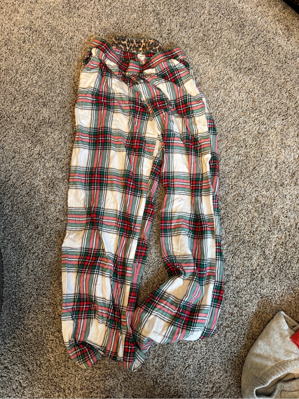 aerie Red, Green & White Plaid Jogger Lounge Pants